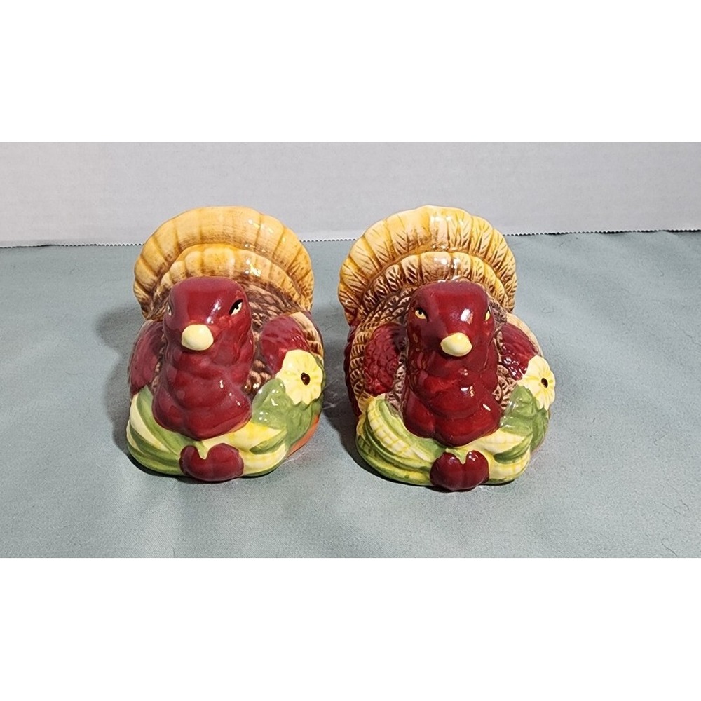 Thanksgiving Turkey Salt and Pepper‎ Shakers
